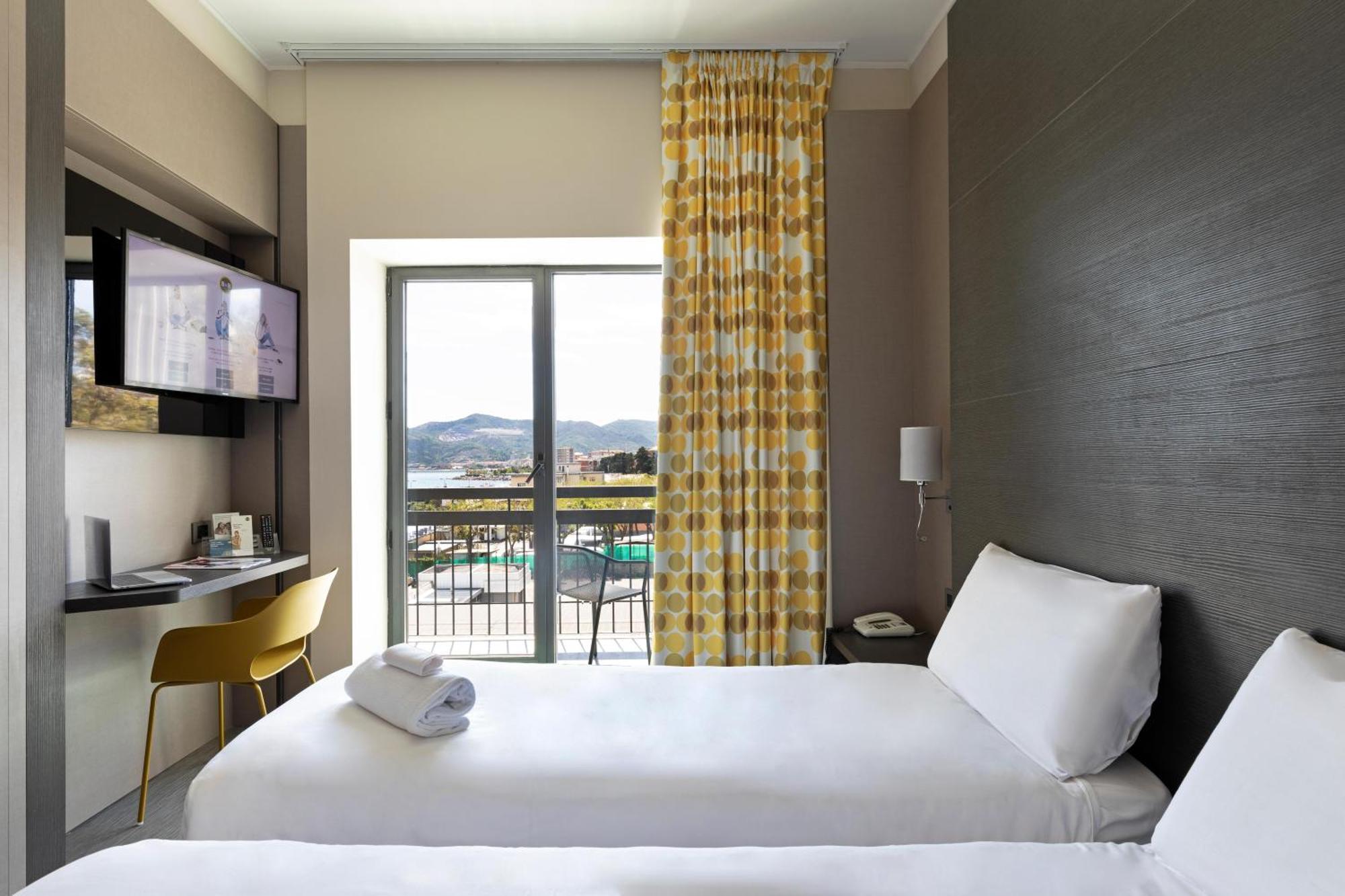 B&B Hotel Savona Hotel 3*