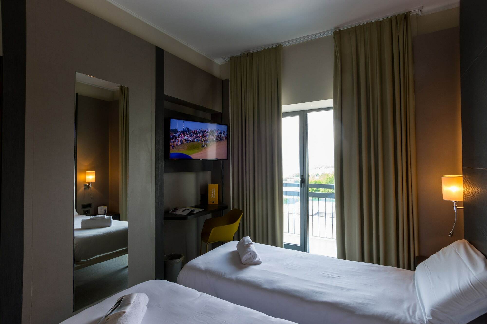 Hotel B&B Hotel Savona 3*